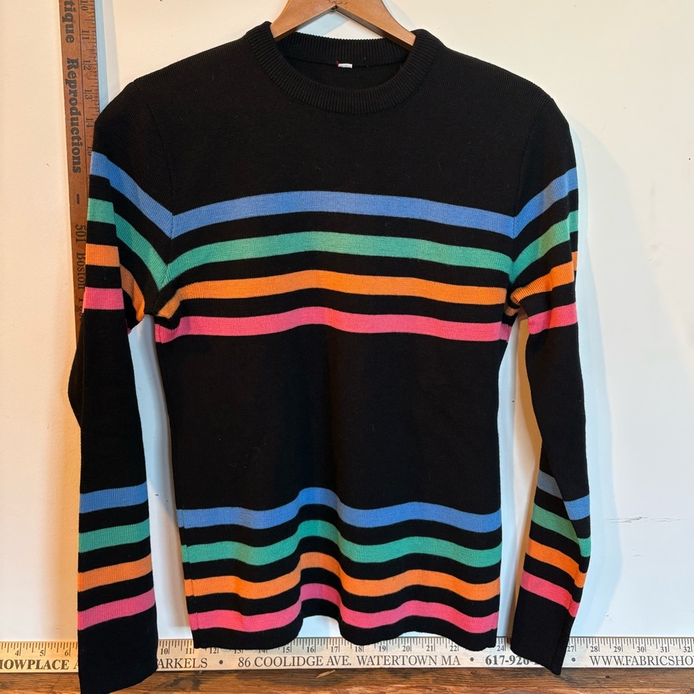 Classic HEAD SKI Sweater Black with Multicolor Stripes
